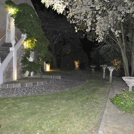 Horti Della Fasanara Guest House แฟร์รารา ภายนอก รูปภาพ