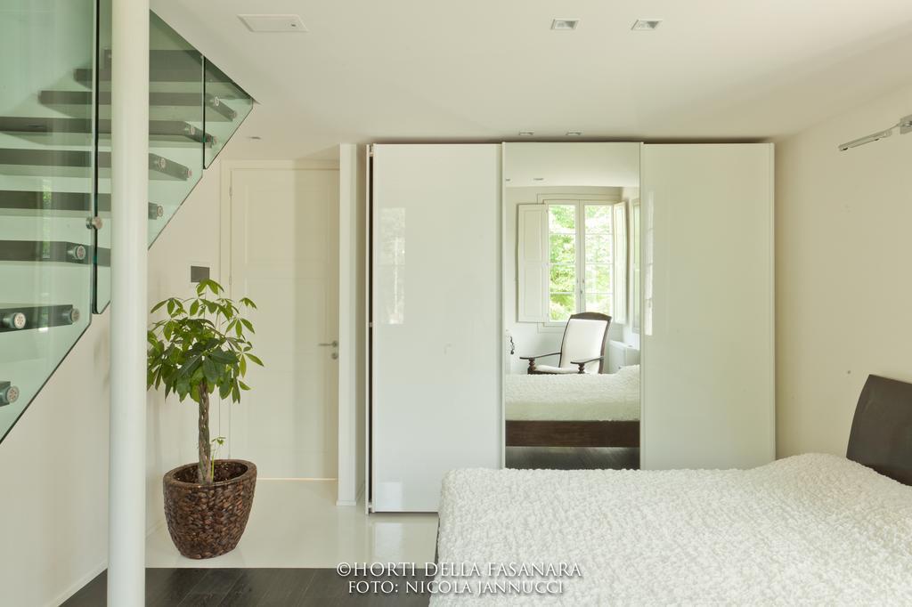 Horti Della Fasanara Guest House แฟร์รารา ภายนอก รูปภาพ