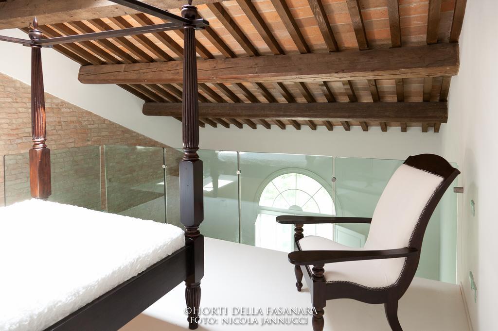 Horti Della Fasanara Guest House แฟร์รารา ภายนอก รูปภาพ